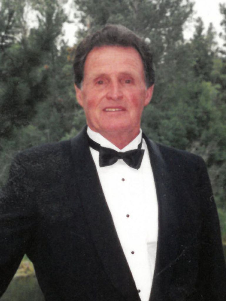 Leland "Lee" W. Miller Profile Photo