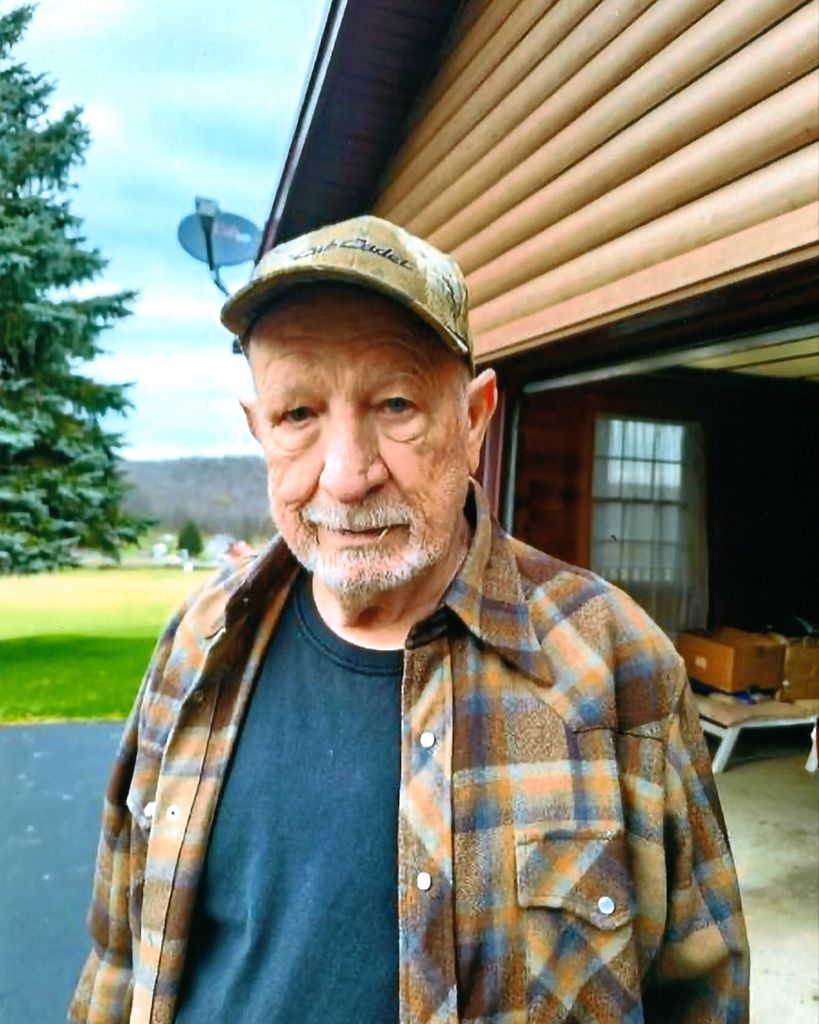 Michael R. SUCHOCKI