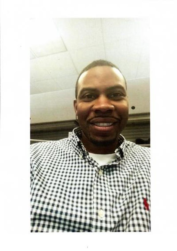 Waymon Burrell Short