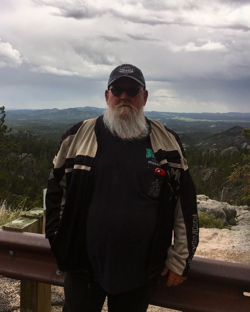 Larry Randall Pasley Profile Photo