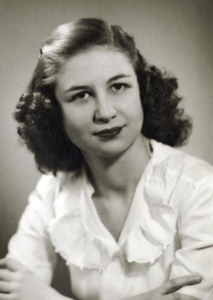 Lorraine Kaprielian Profile Photo
