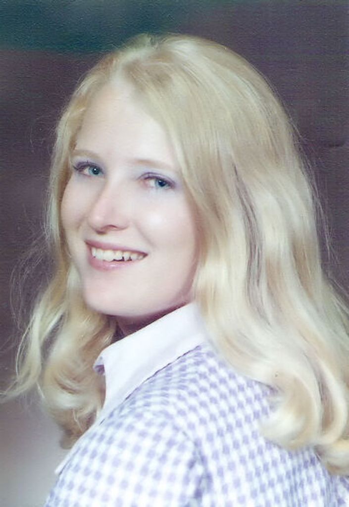 Valerie Lee Putman Profile Photo