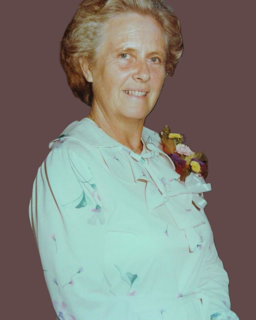 Ruth Farkvam
