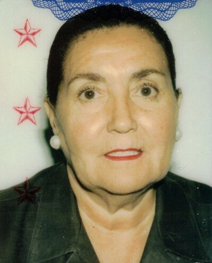 Evarista "Eva" Gorostiza Long Profile Photo
