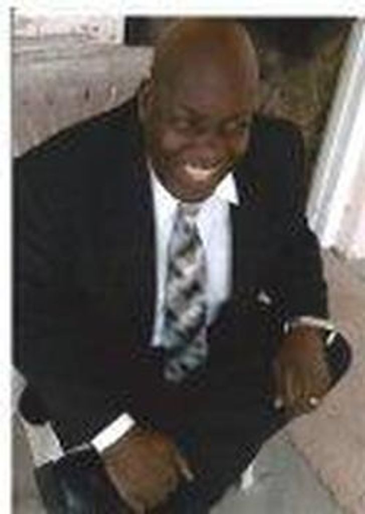 Donnie Rudolph Wearing Profile Photo