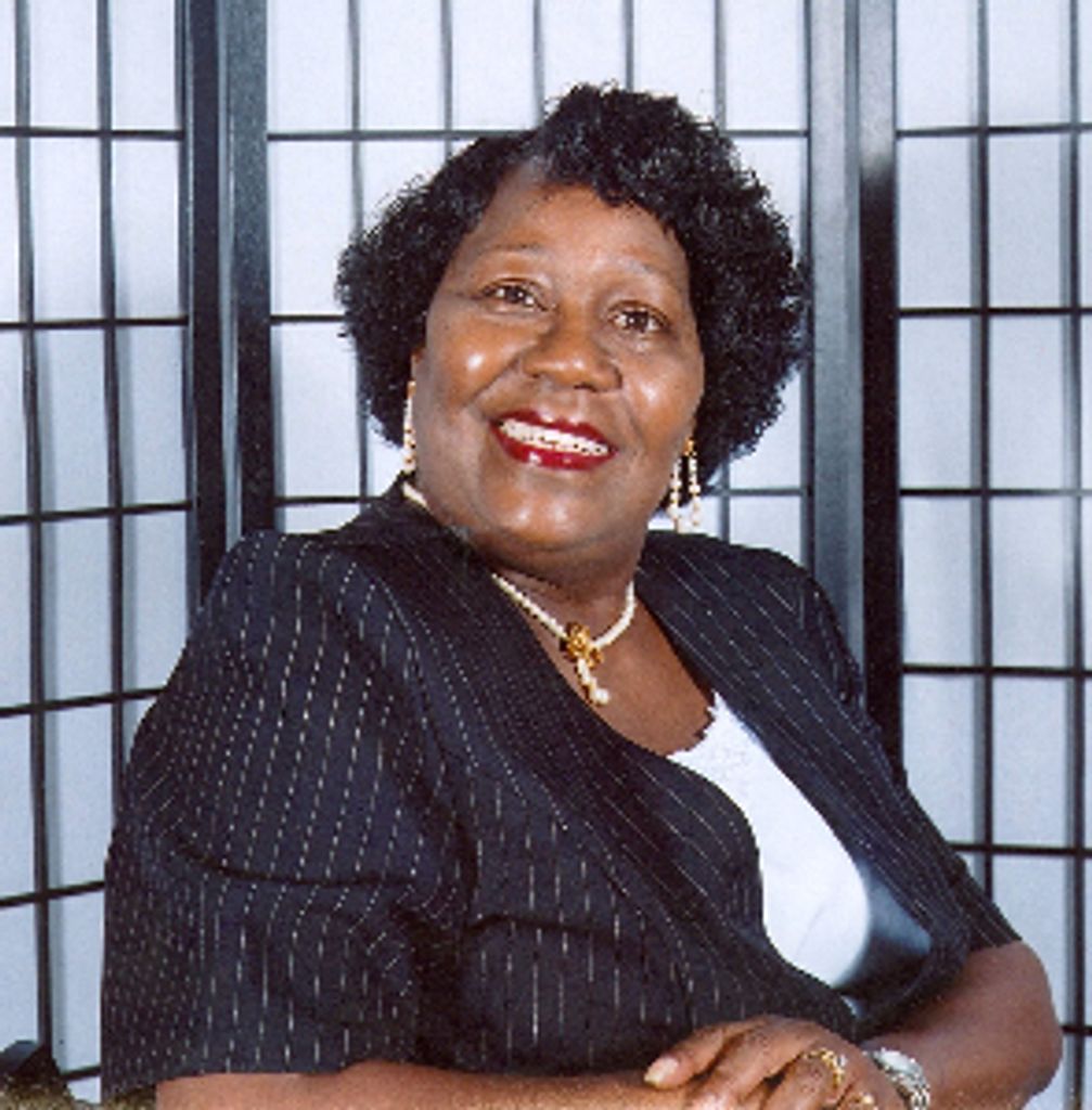 Janie R Anderson