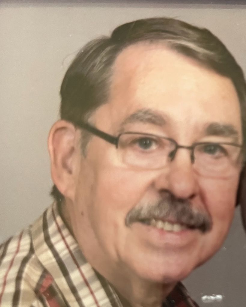 Gordon "Larry" Anderson