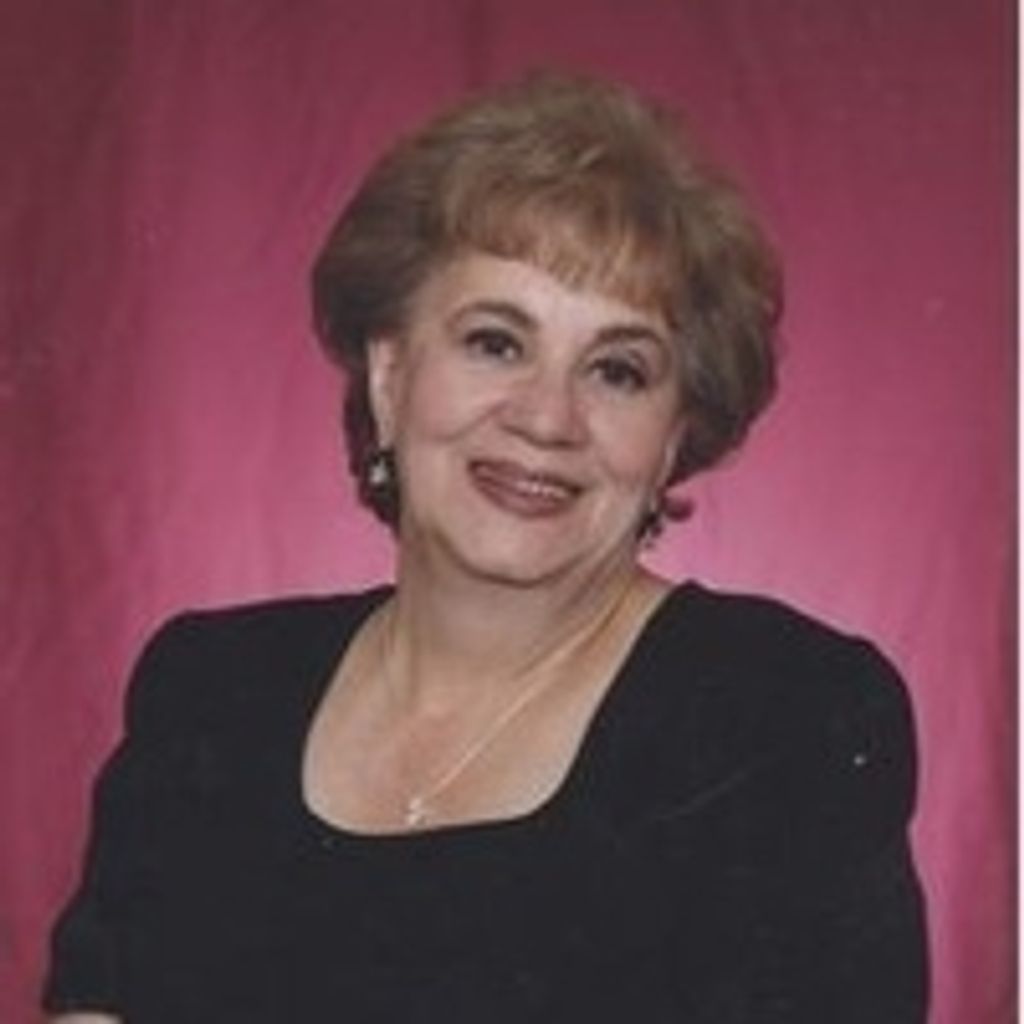 Lucia Howard