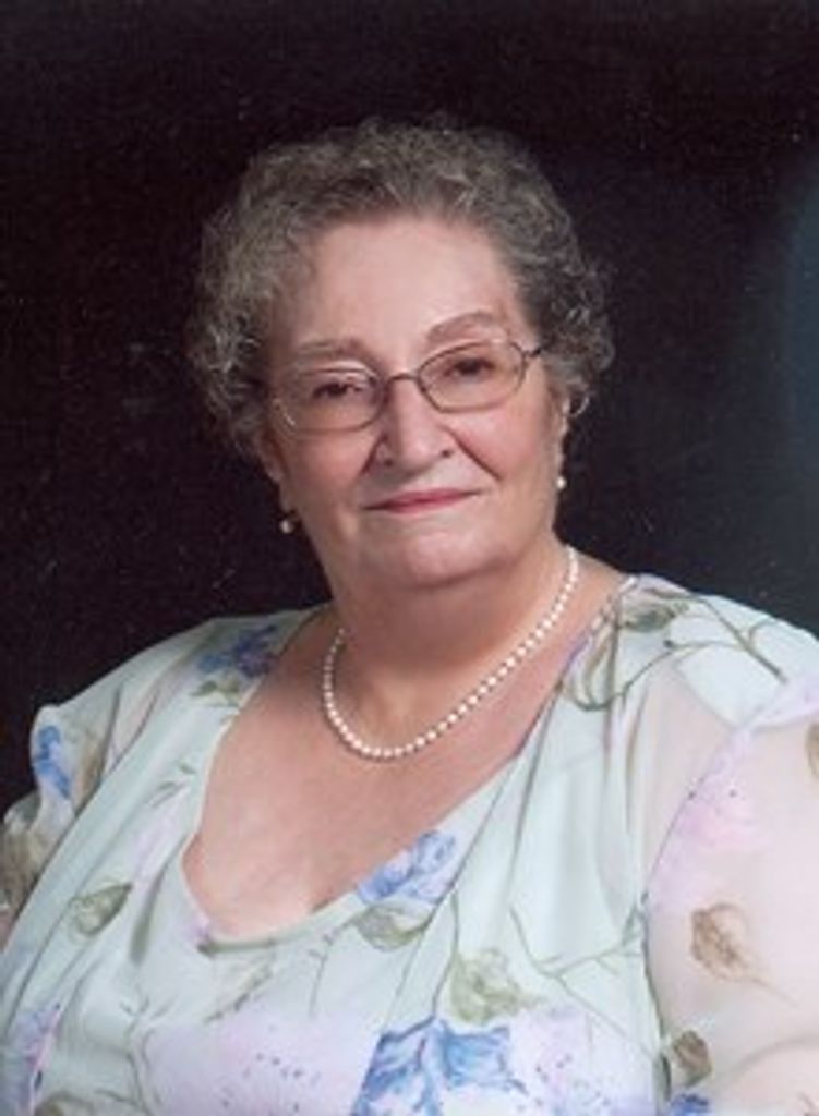 Betty Lou Smith