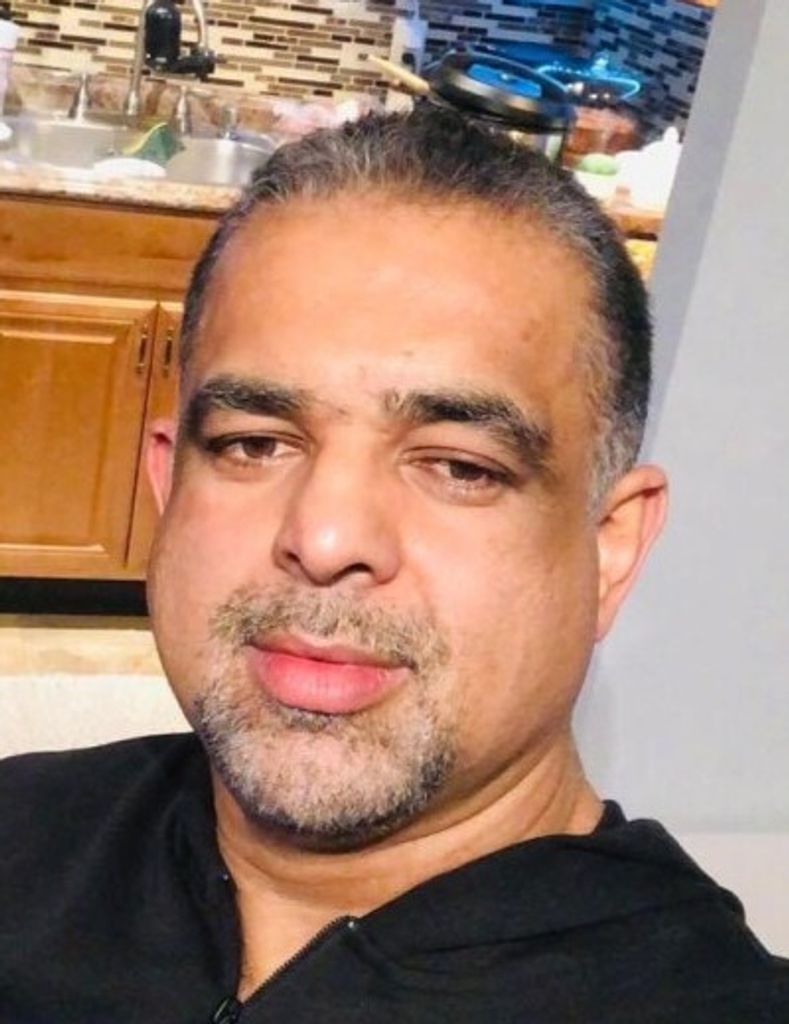 Jose Santos Vitor Profile Photo