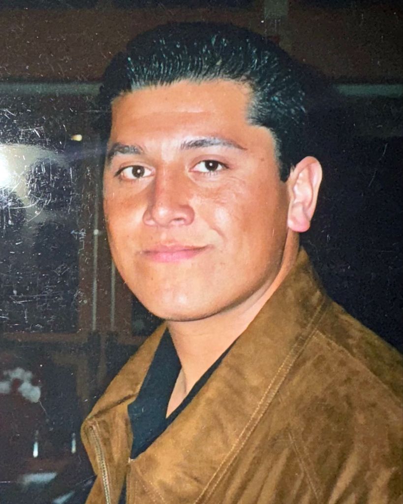 Javier Solis Profile Photo