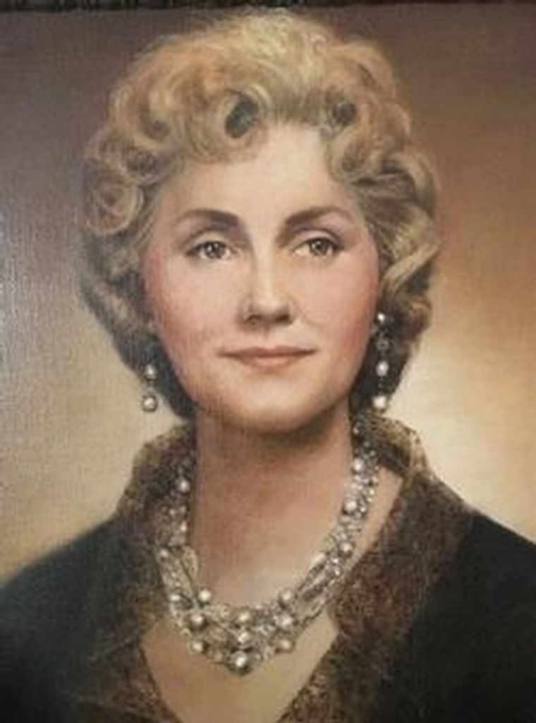 Sophie V. Ostasiewski Profile Photo
