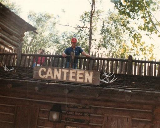 Paul R. Conyers photo gallery thumbnail 25 of 77
