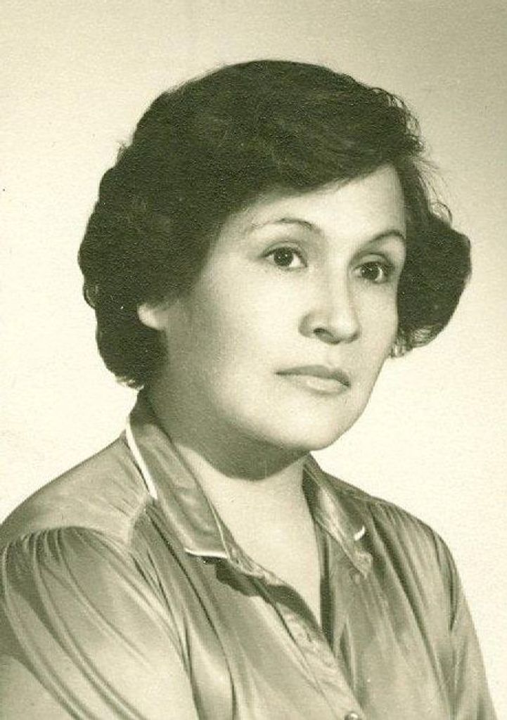 Maria Del Carmen Bernal