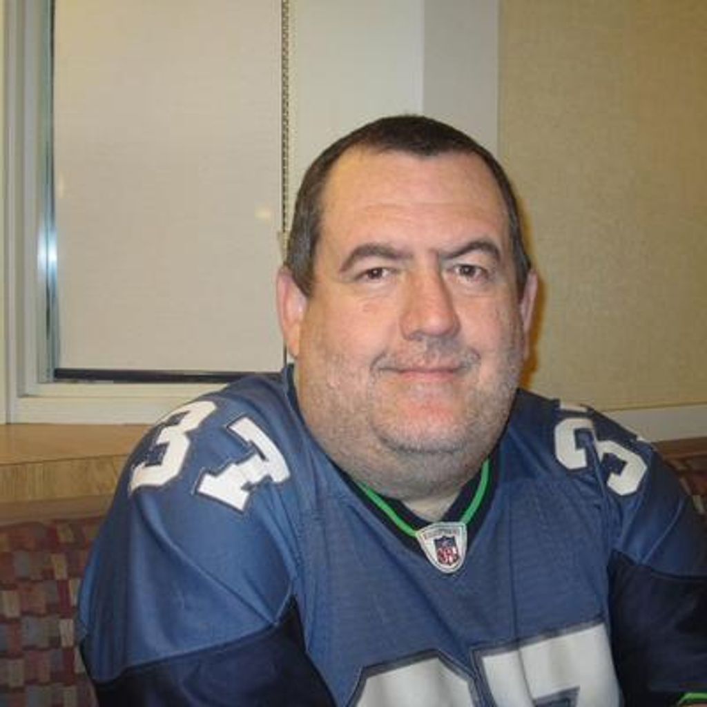 Michael Lee Tillett Profile Photo