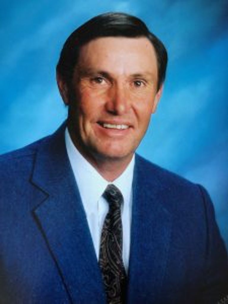 Warren Earl Bailey