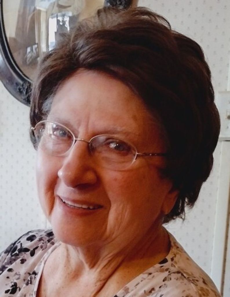 Elizabeth Lillian Sallade