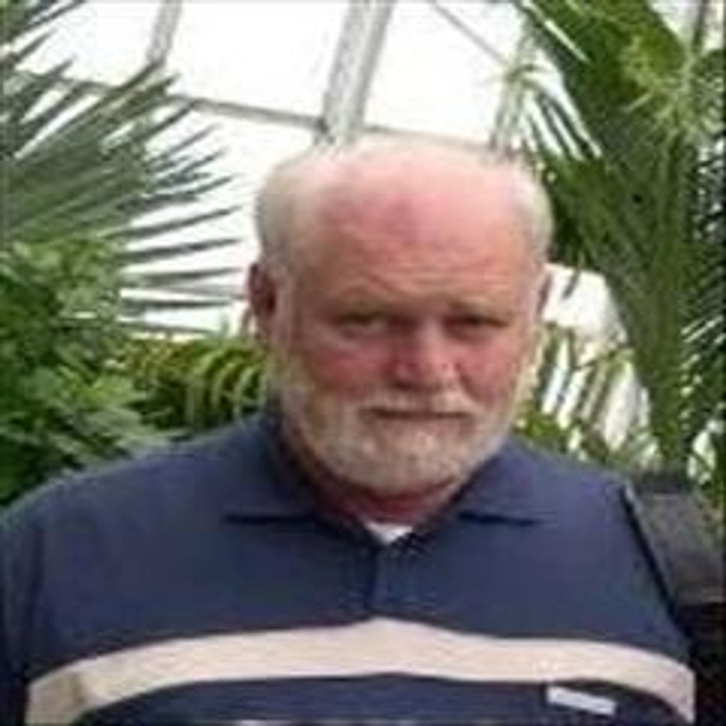 Les Pearson Profile Photo