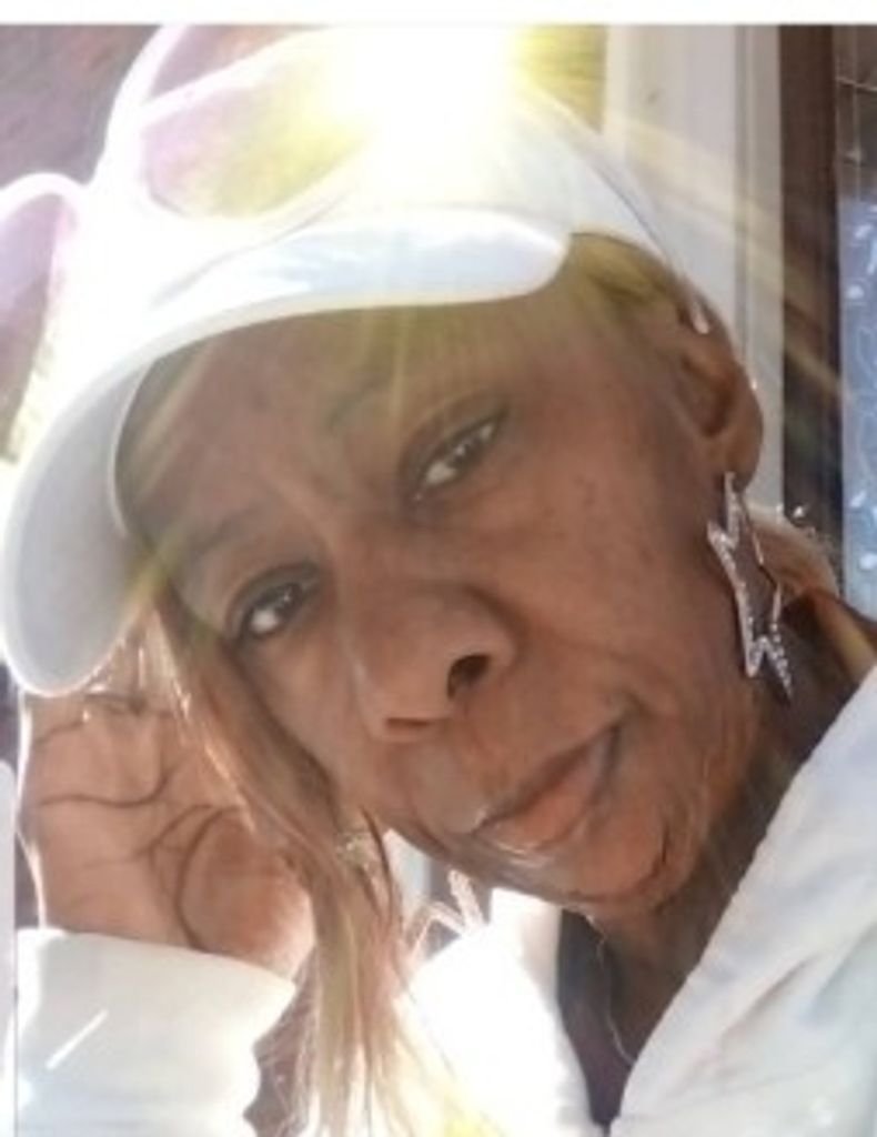 Riconia Tomia Drayton