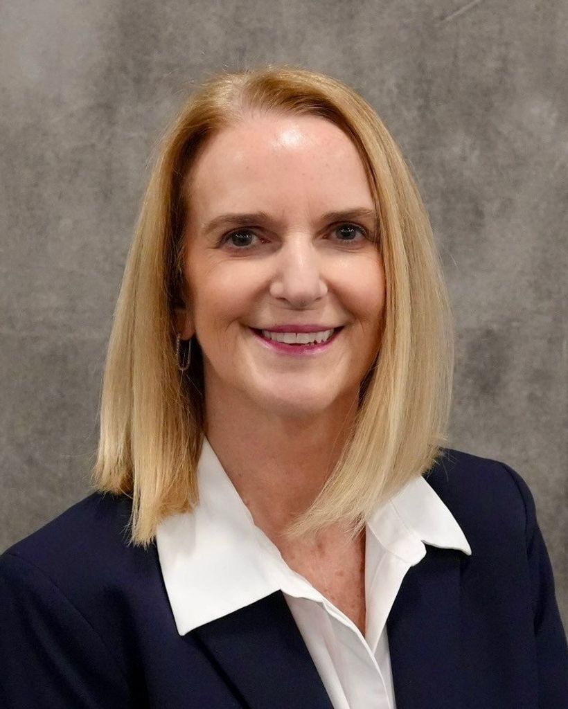 Julie Ann Revelle Profile Photo