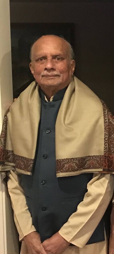 Kishore Dattatraya Karnad Profile Photo