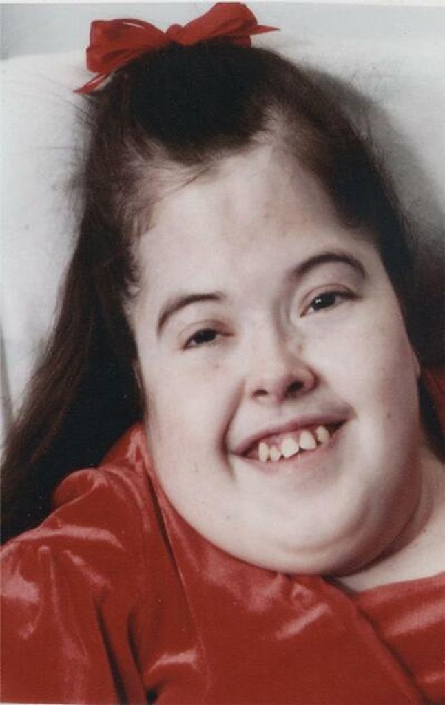 Carrie Suzanne Moore Profile Photo