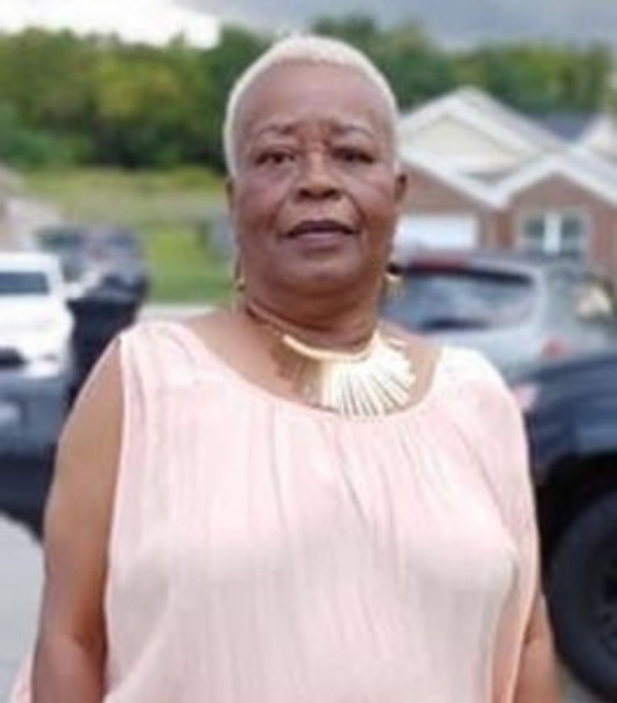 Carolyn Spears Profile Photo