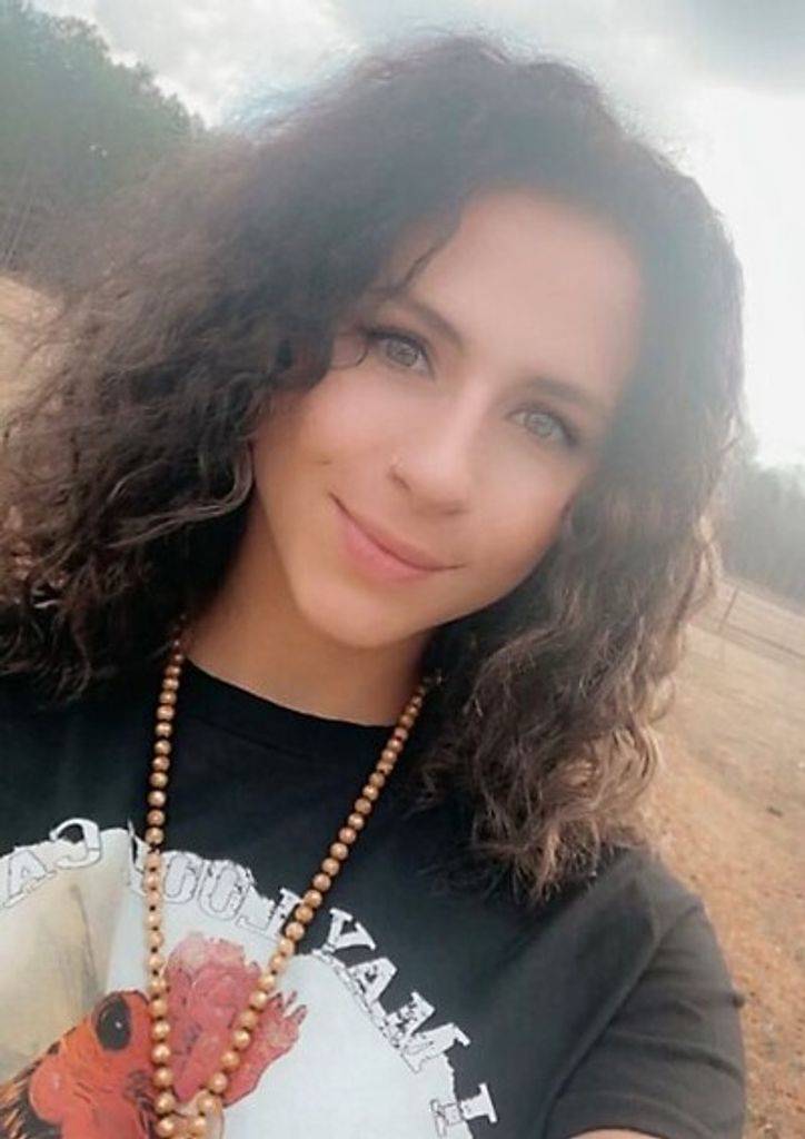 Michaela Marie Brown Profile Photo