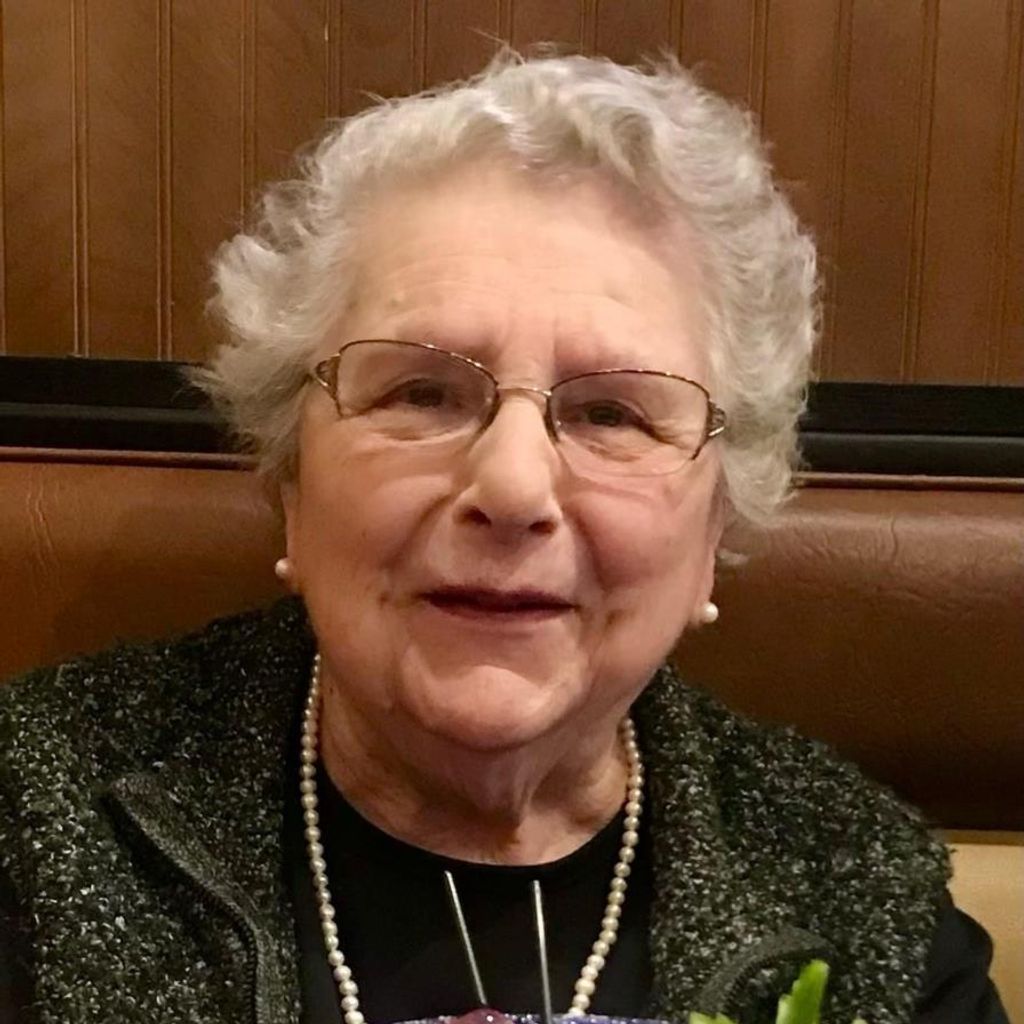 Lillian E. Mcphee Profile Photo