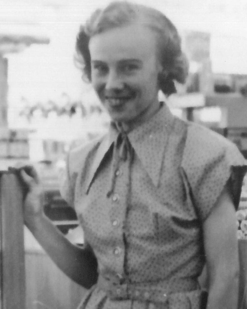 Dona Minerva Irene Selbe Sutherland