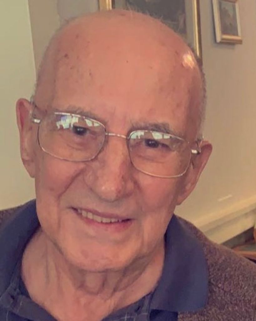 Armand L'Etoile Profile Photo