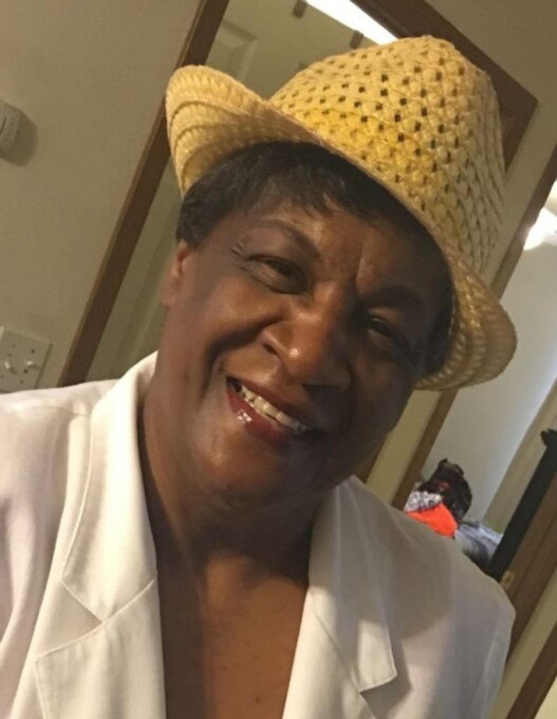 Estelle Banks