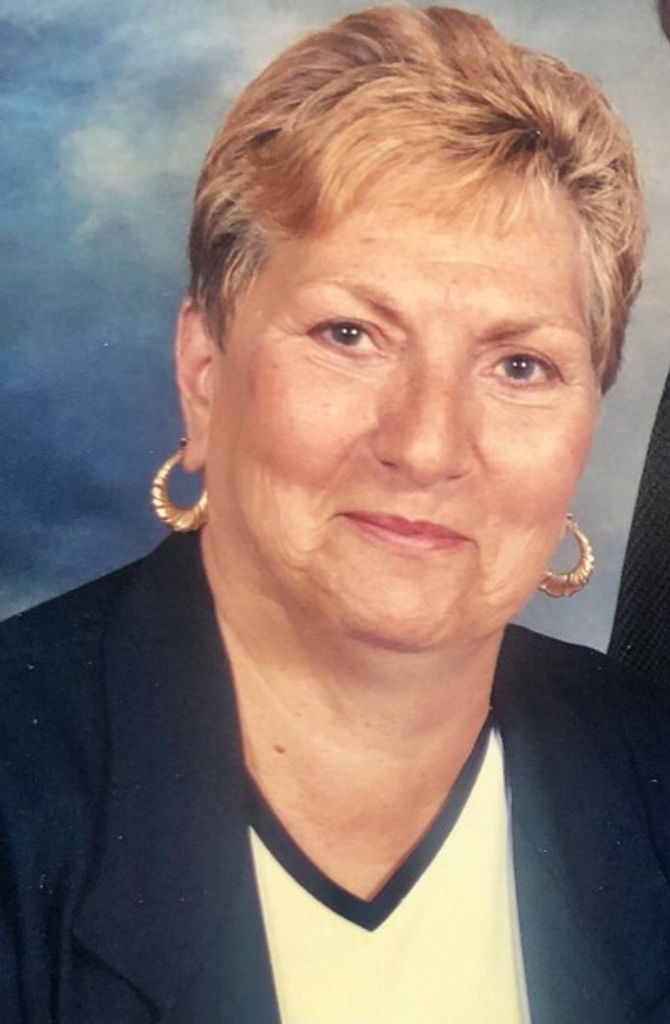 Rose Bulman Profile Photo