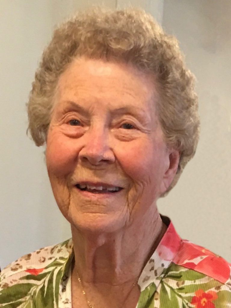 Evelyn Recie (Brown)  Henthorn