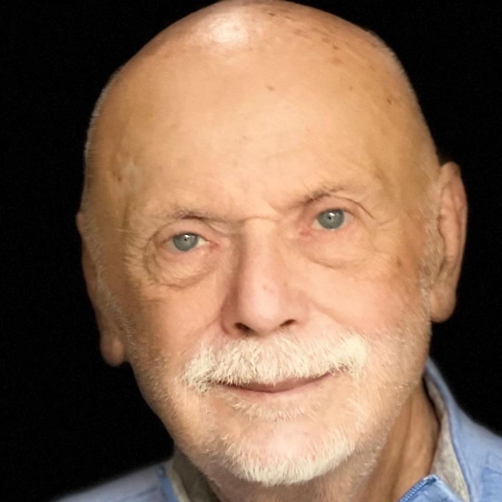 Jerzy Bieloszabski Profile Photo