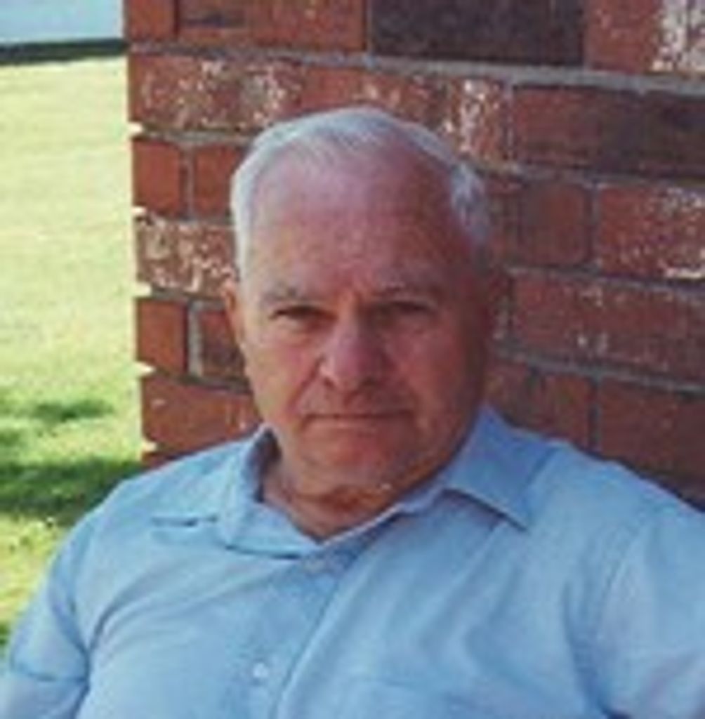 Robert L. Yeater
