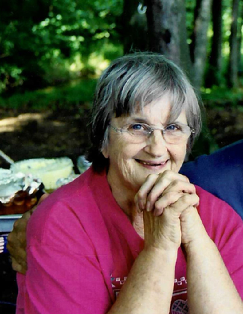 Delores "Dee" Jean (Schmieding) Eitniear Profile Photo