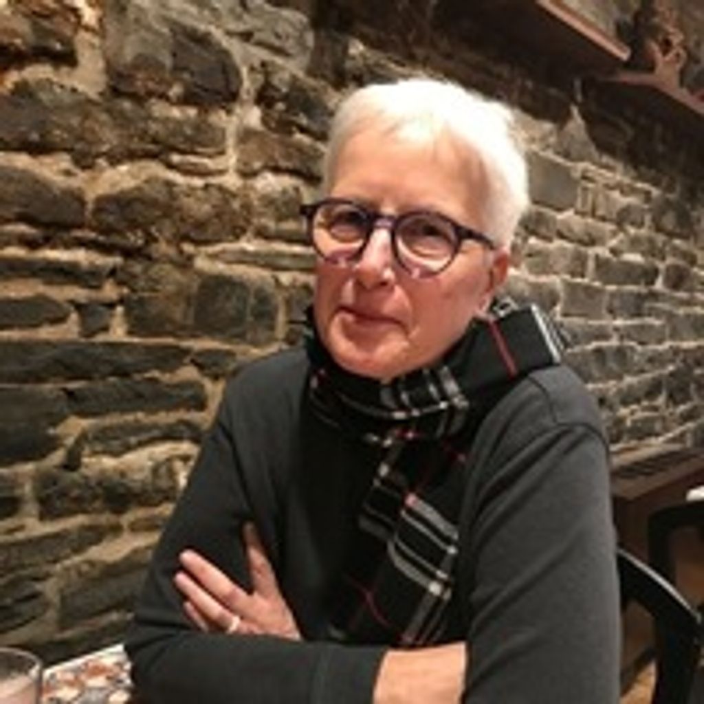 Amy Staples Profile Photo