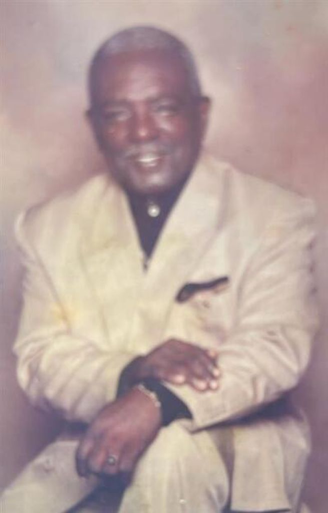 Edward David Washington, Jr. Profile Photo