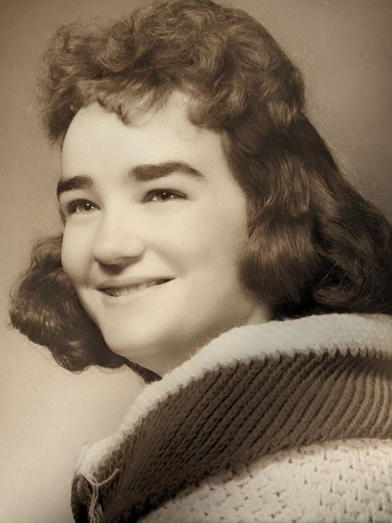 Frances "Frannie" Reynolds