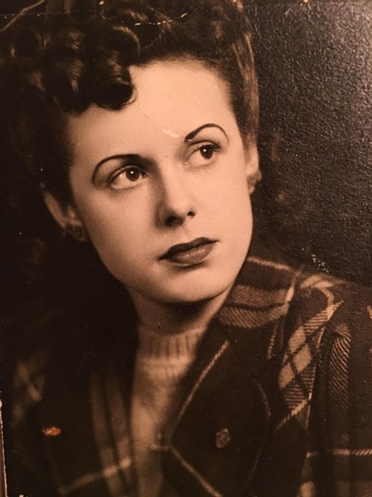 Bernadette Dorothea Tacke Profile Photo