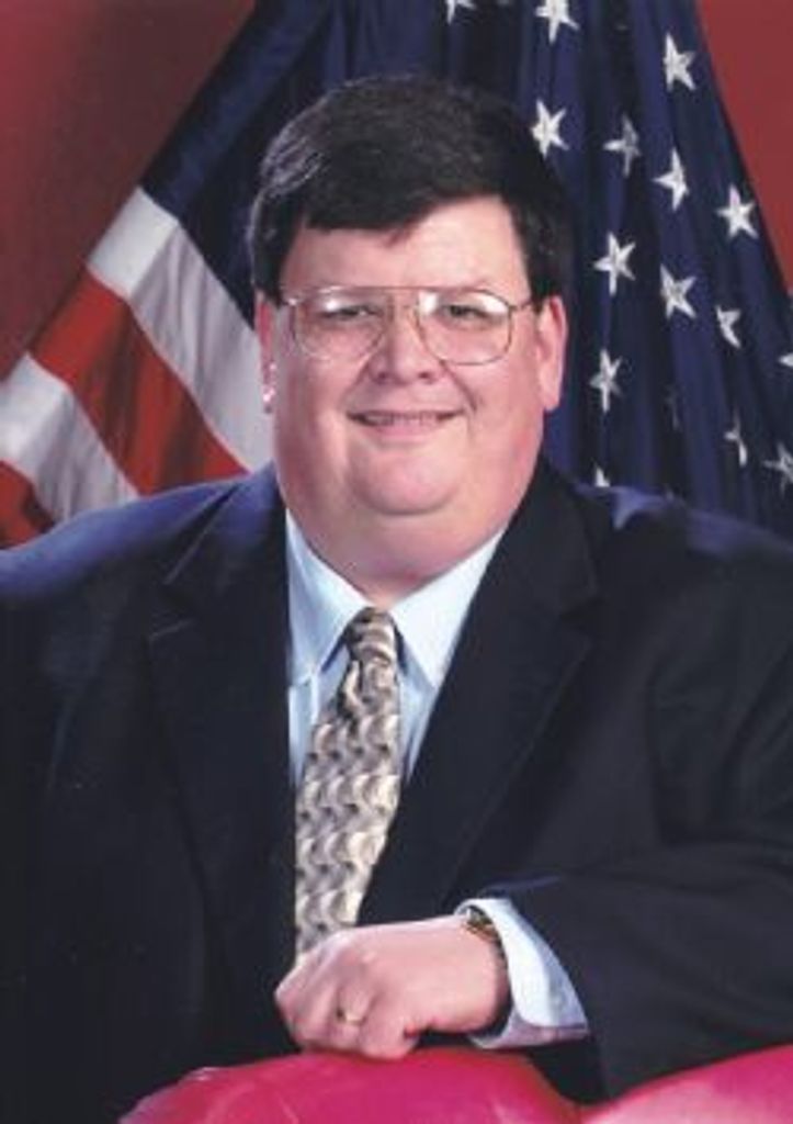 Daniel Vernon Profile Photo