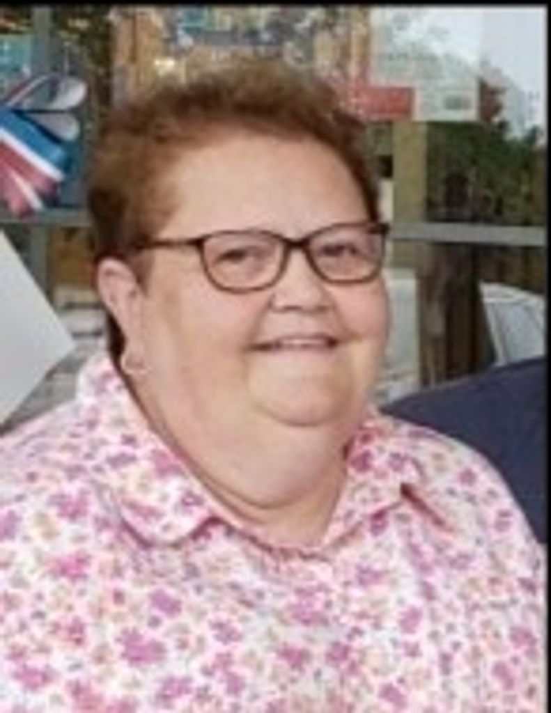 Lynnette Louise Bloomfield Profile Photo