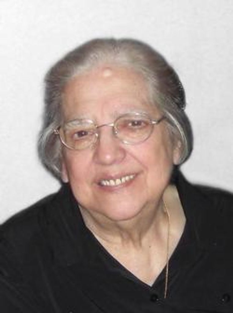 Maria C. Pereira