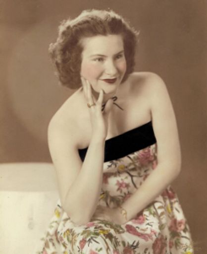 Barbara Paul photo gallery thumbnail 56 of 71