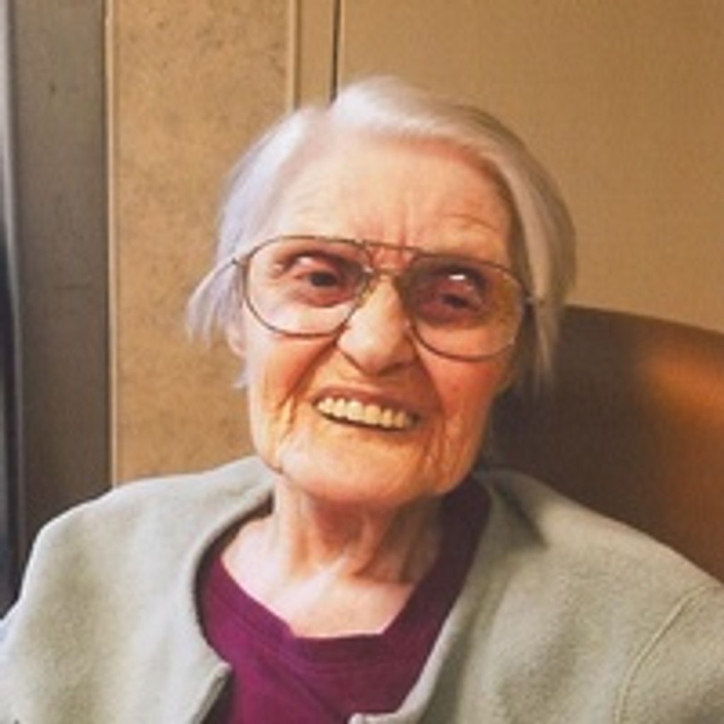 Clara  Elizabeth Mazur