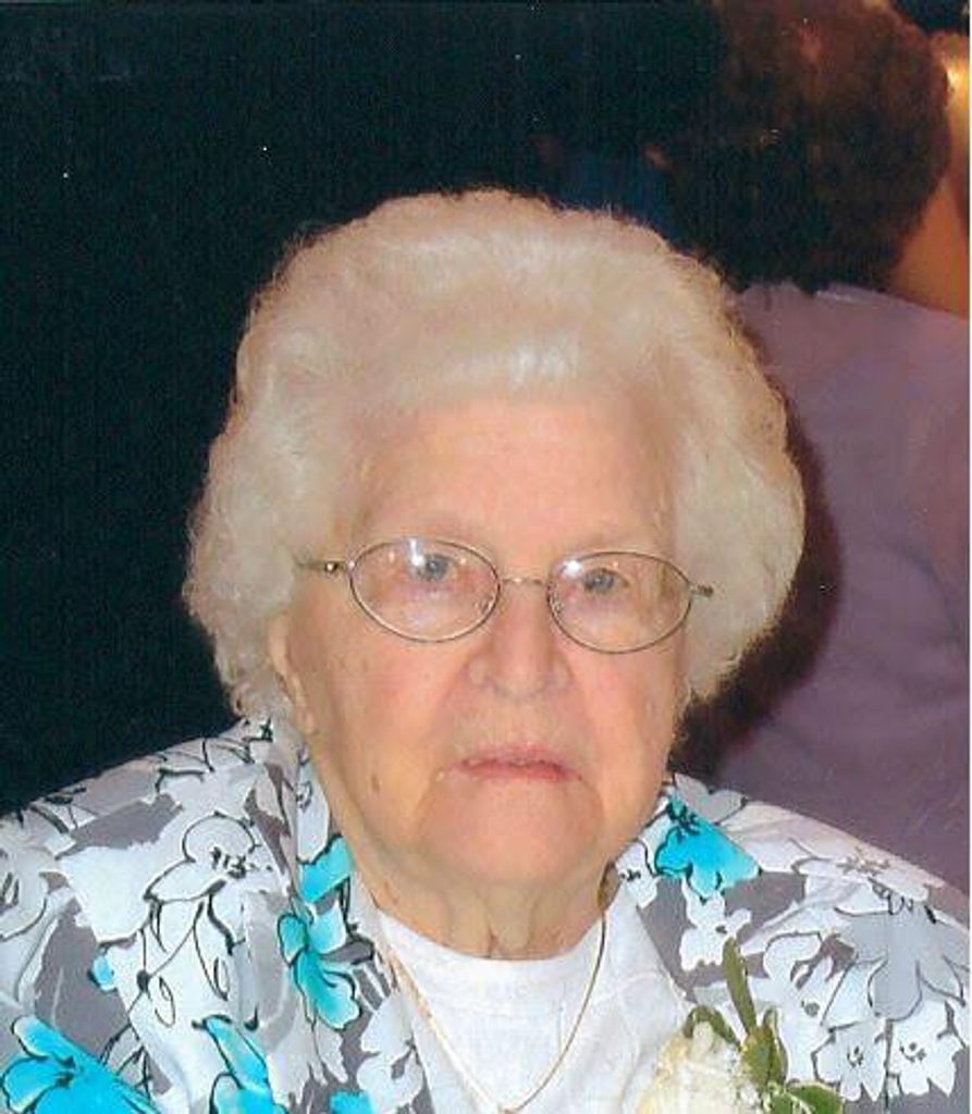 Doris W (Welsch) Englert