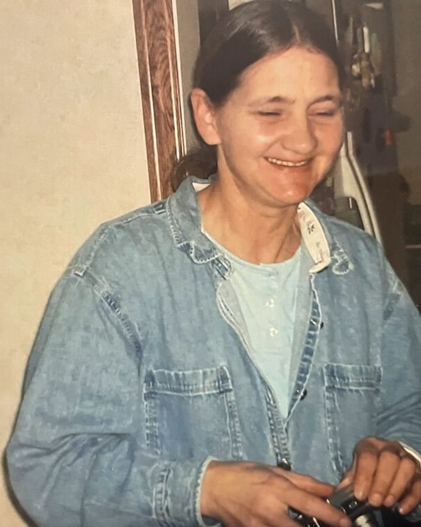 Gloria Ann Nichols