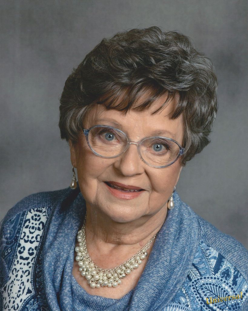 Lucy Lee Moore Profile Photo