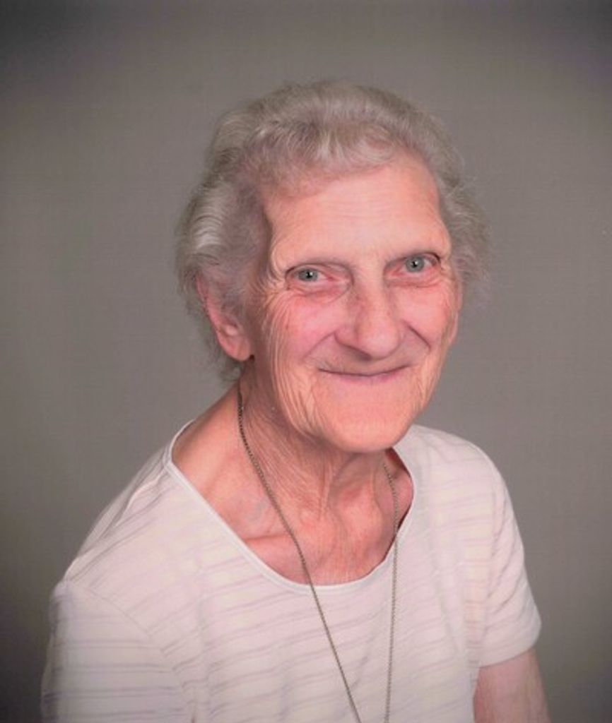 Violet "Pat" Patricia Murphy Profile Photo